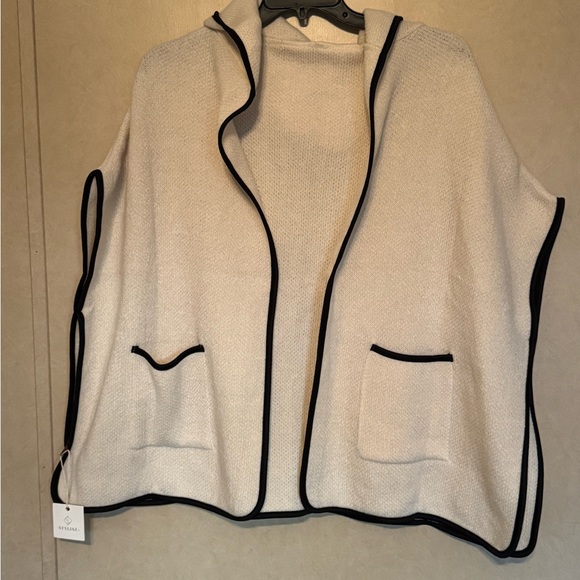 styline Sweaters - Stylish Cream Poncho with Black Trim